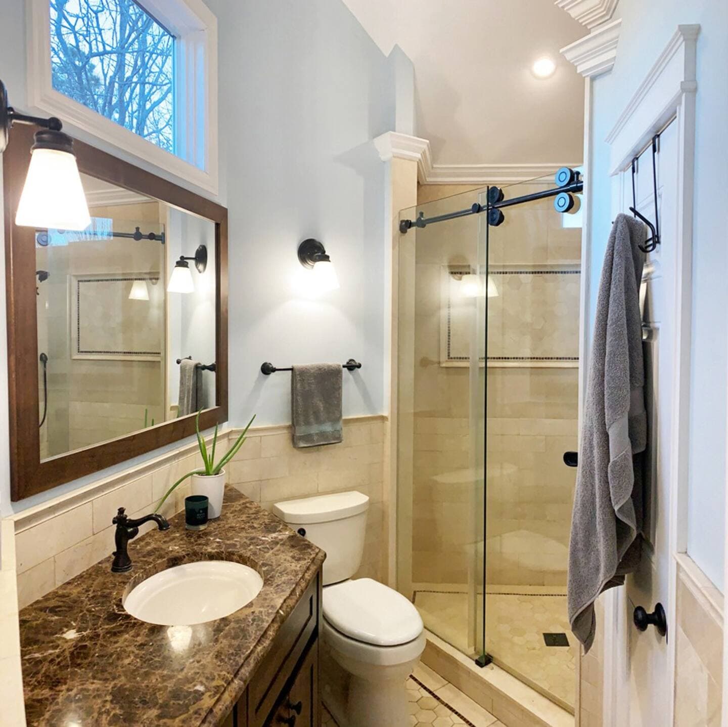 Center Moriches, NY 11934 - Bathroom at furnished insurance housing property